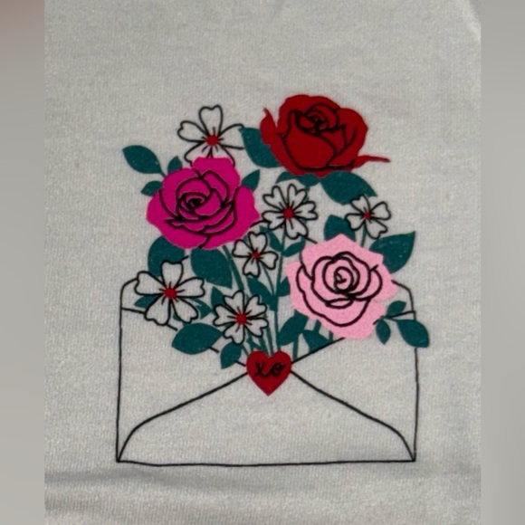 Girls Cat And Jack Small 6/7 Cream Flower Graphic Top T Shirt NEW - Picture 3 of 3